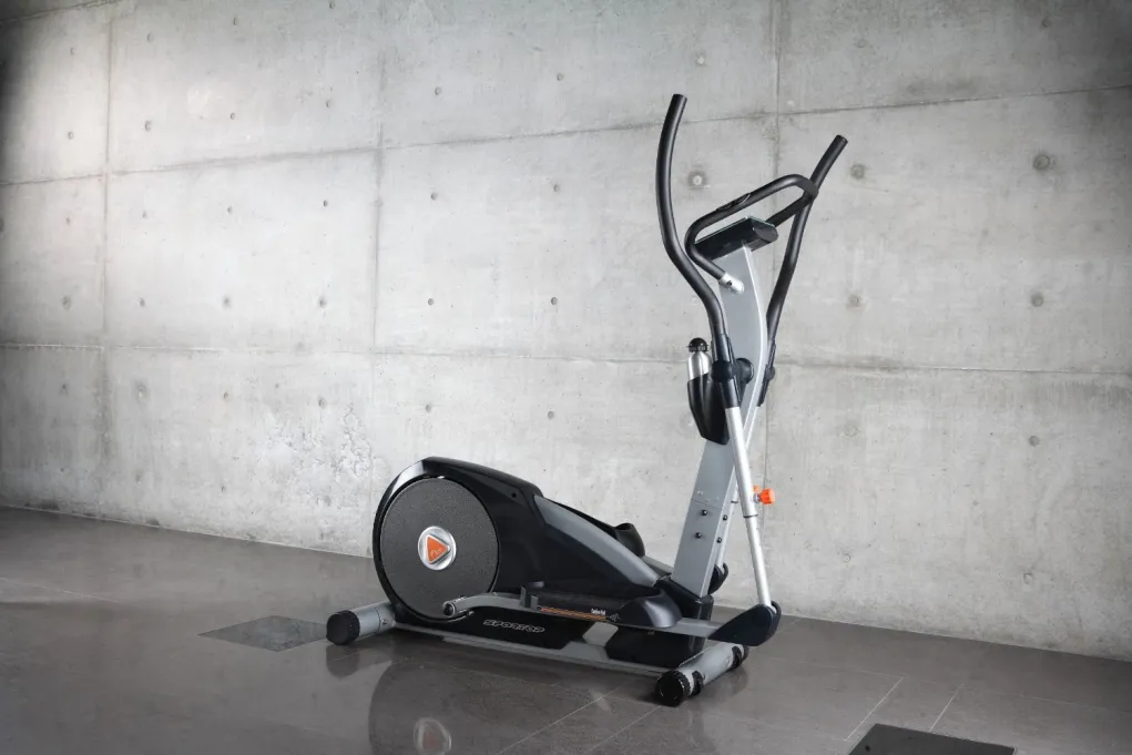 אליפטיקל Sportop 7000 מתצוגה