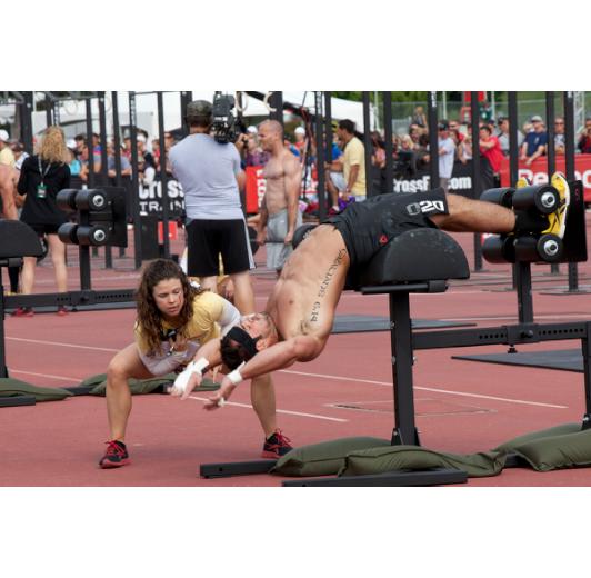 מכשיר ה- GHD הינו מגוון מאוד ועובד על כל שרירי הליבה