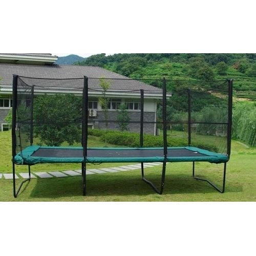 טרמפולינה מלבנית מקצועית TRITUR כוללת רשת הגנה אורך 4.5 רוחב 3.05 מטר