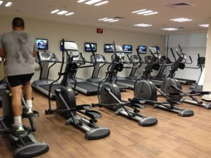 קאנטרי קלאב מודיעין