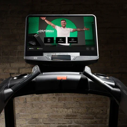 Integrity+ Treadmill LIFEFITNESS