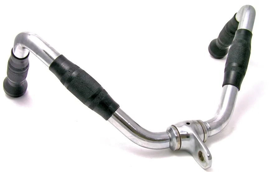 ידית משיכה מעוקלת